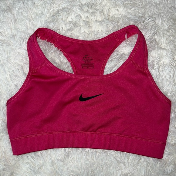 Women's Nike Sports Bra Fuchsia Swoosh Dri Fit Size Medium - Picture 1 of 6